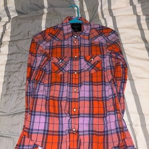 American eagle button up size small